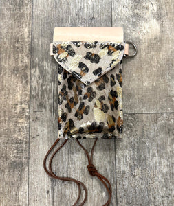 Phone pouch cheetah