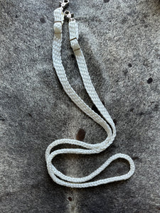 Basic round  loop rein in mule tape white