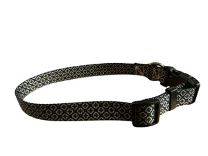 Sale L dog collar clovers