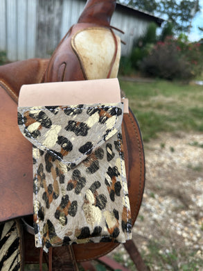 Phone pouch cheetah