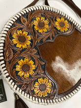 beautiful sunflower leather tooled round western purse