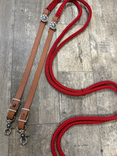 Split reins with beta biothane and braided paracord